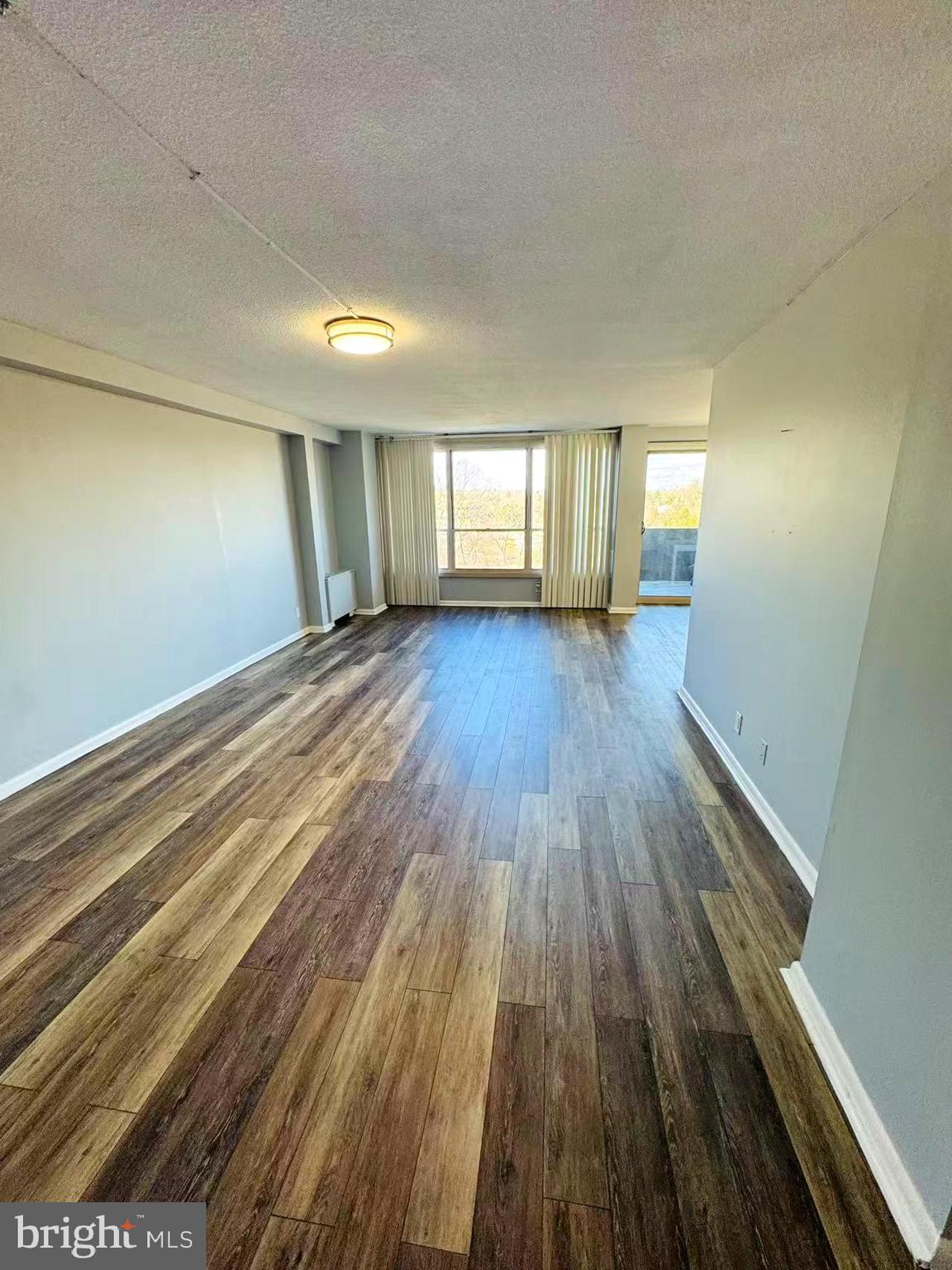 GREEN HILL - Residential