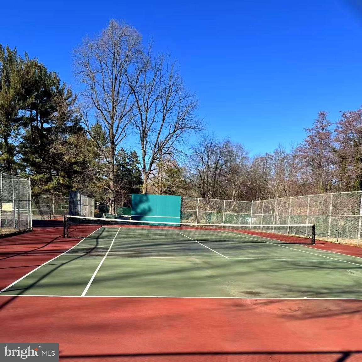 GREEN HILL - Residential