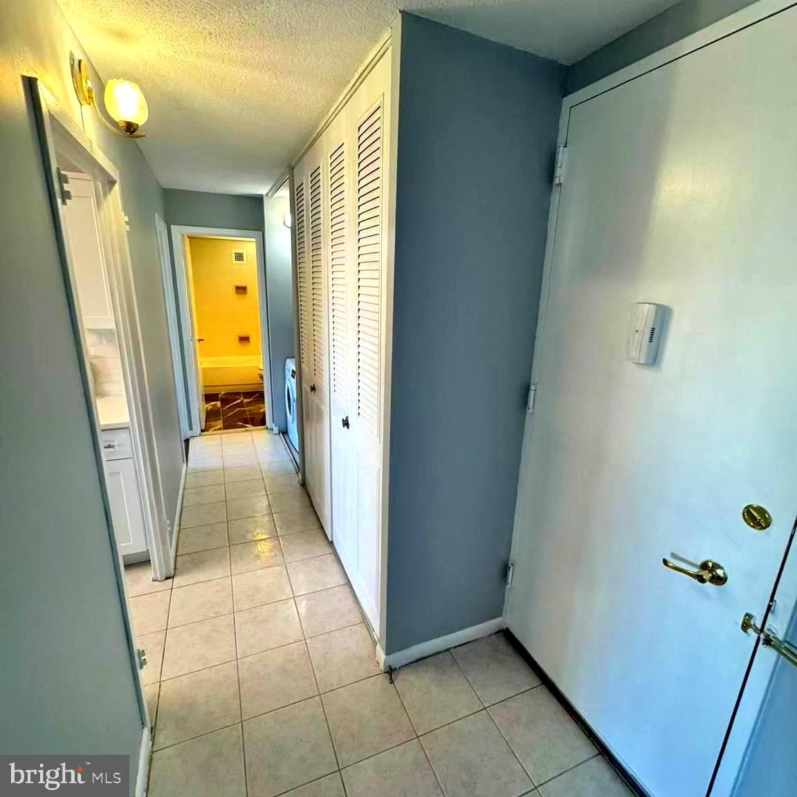 GREEN HILL - Residential