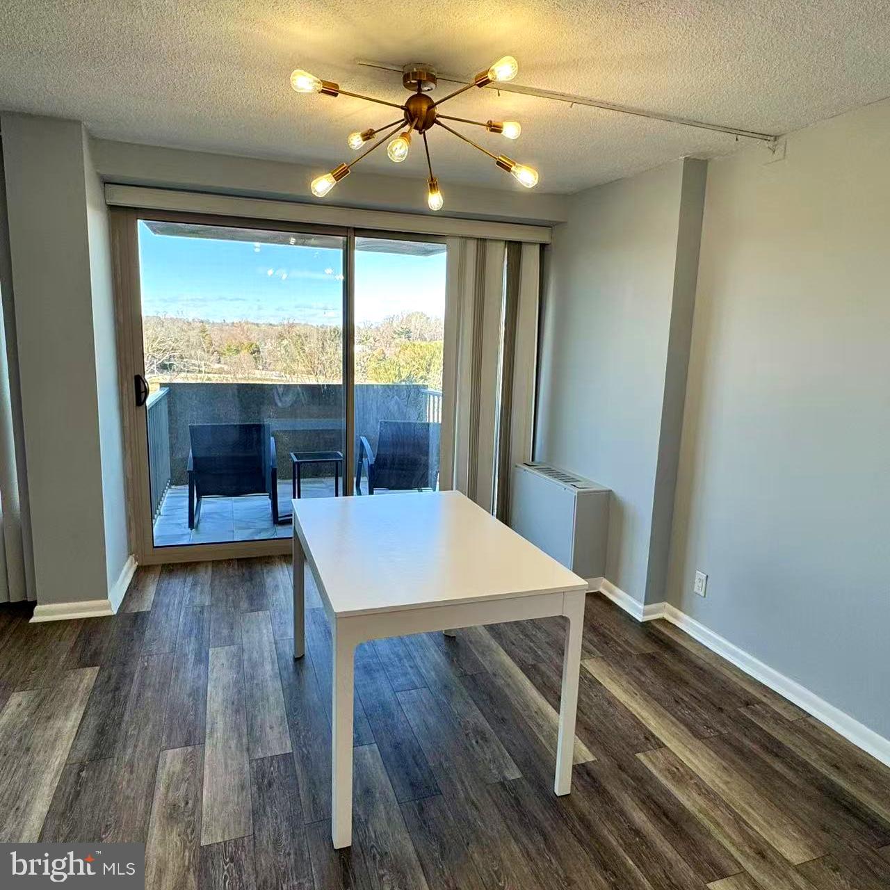 GREEN HILL - Residential