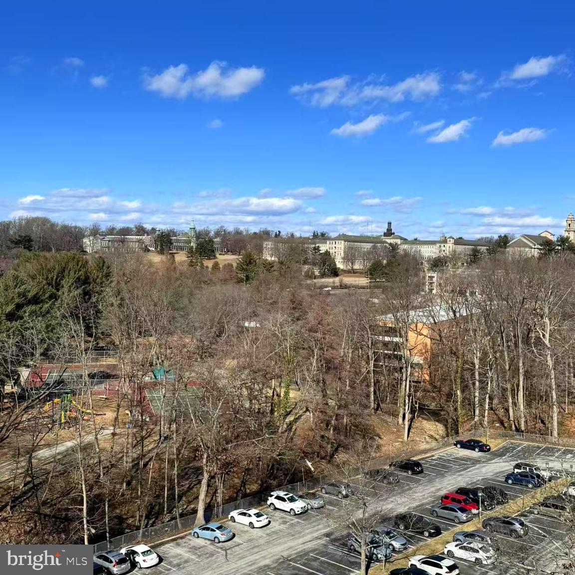 GREEN HILL - Residential