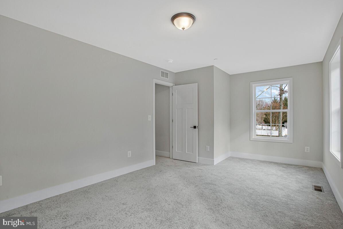 LOCH HAVEN BEACH - Residential