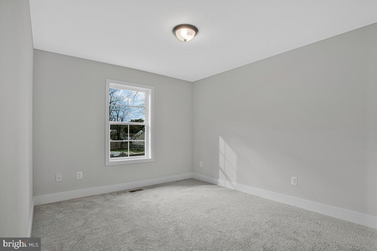 LOCH HAVEN BEACH - Residential