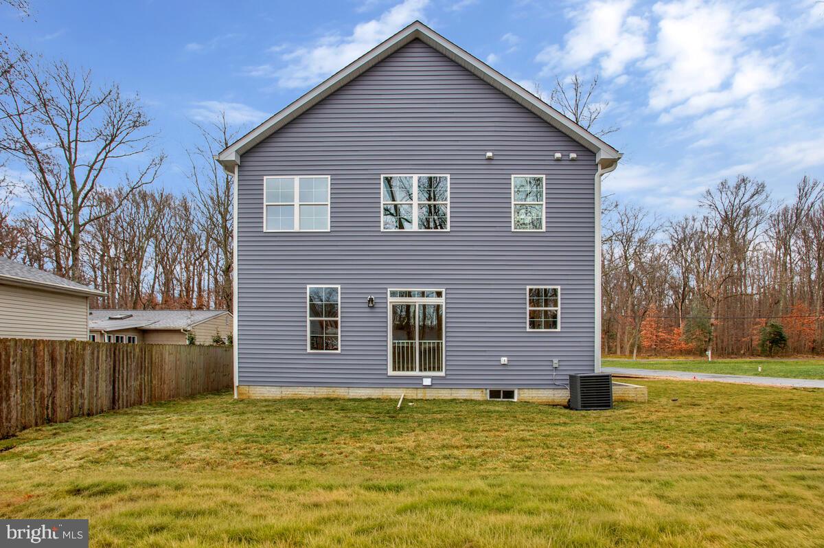 LOCH HAVEN BEACH - Residential