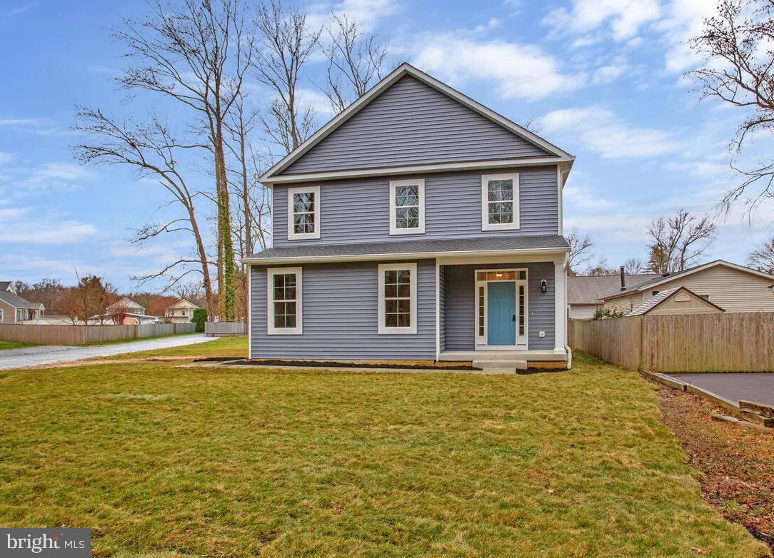 LOCH HAVEN BEACH - Residential