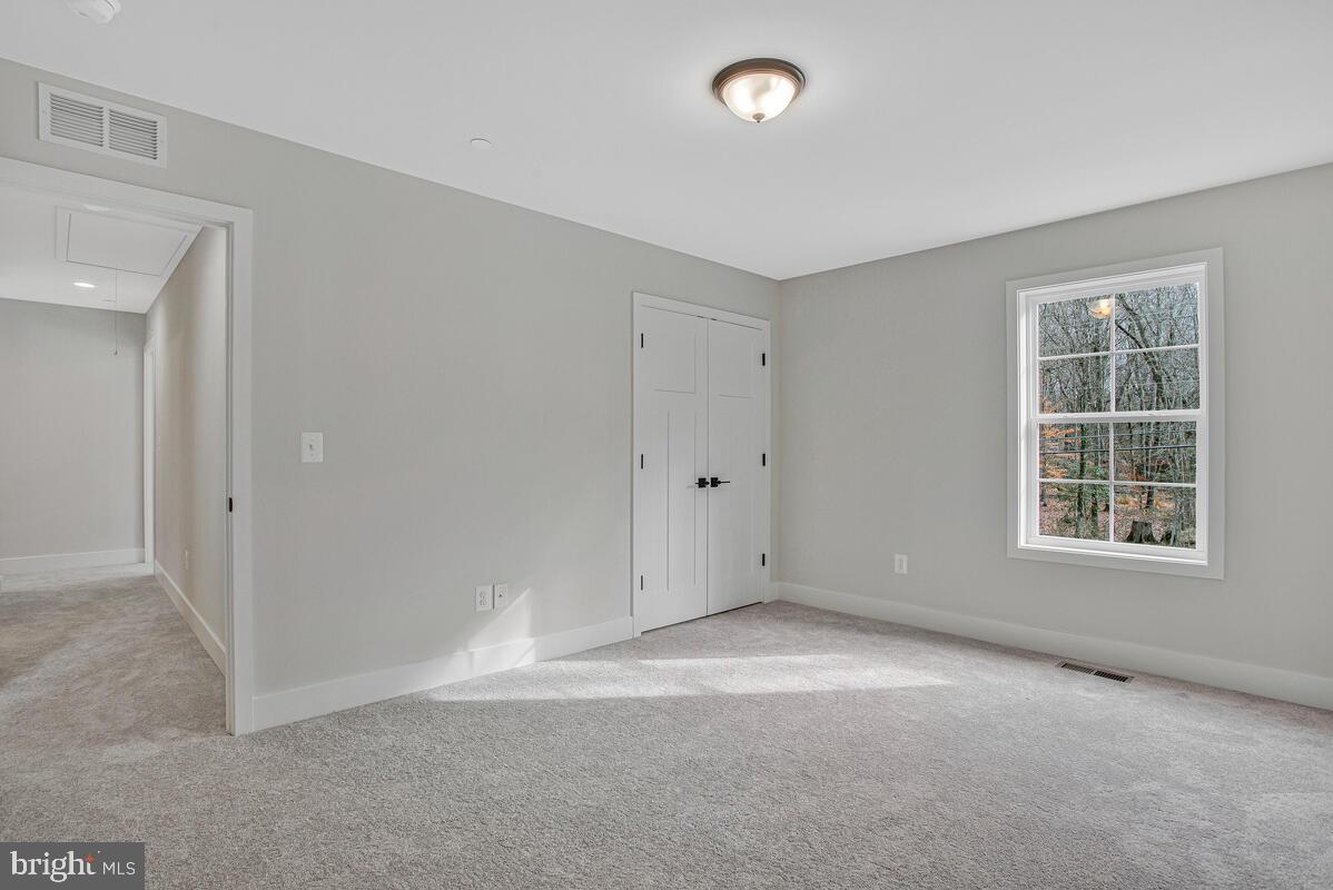 LOCH HAVEN BEACH - Residential