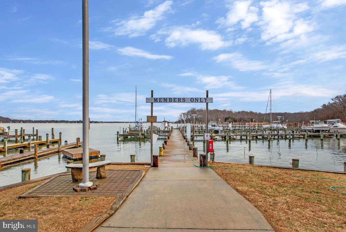 LOCH HAVEN BEACH - Residential