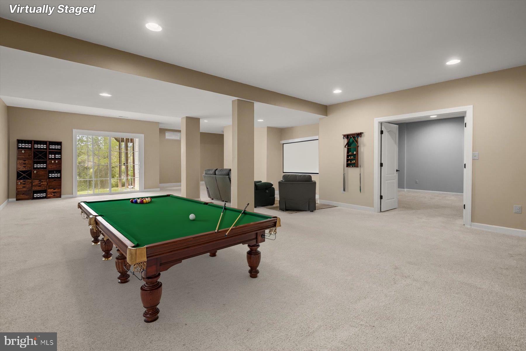 HUNTERBROOKE - Residential