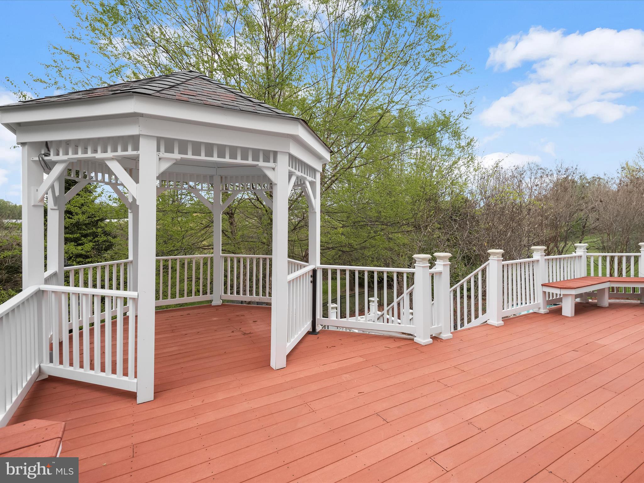 HUNTERBROOKE - Residential