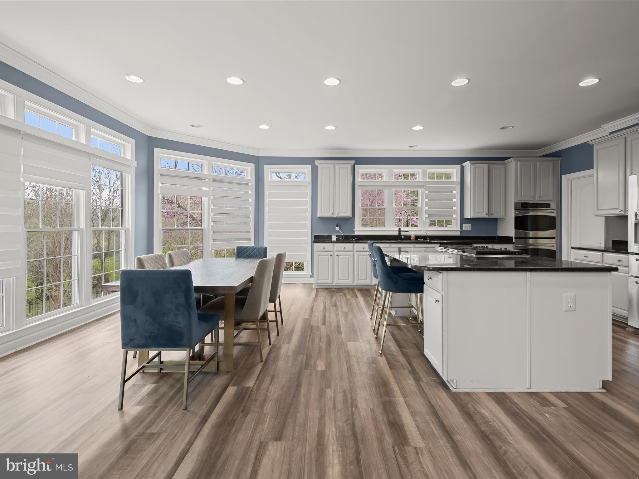 HUNTERBROOKE - Residential