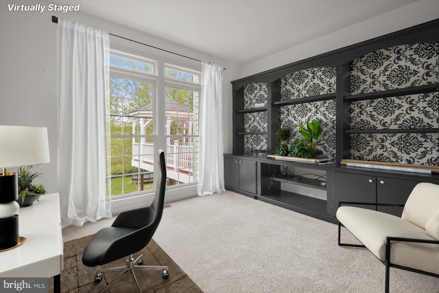 HUNTERBROOKE - Residential