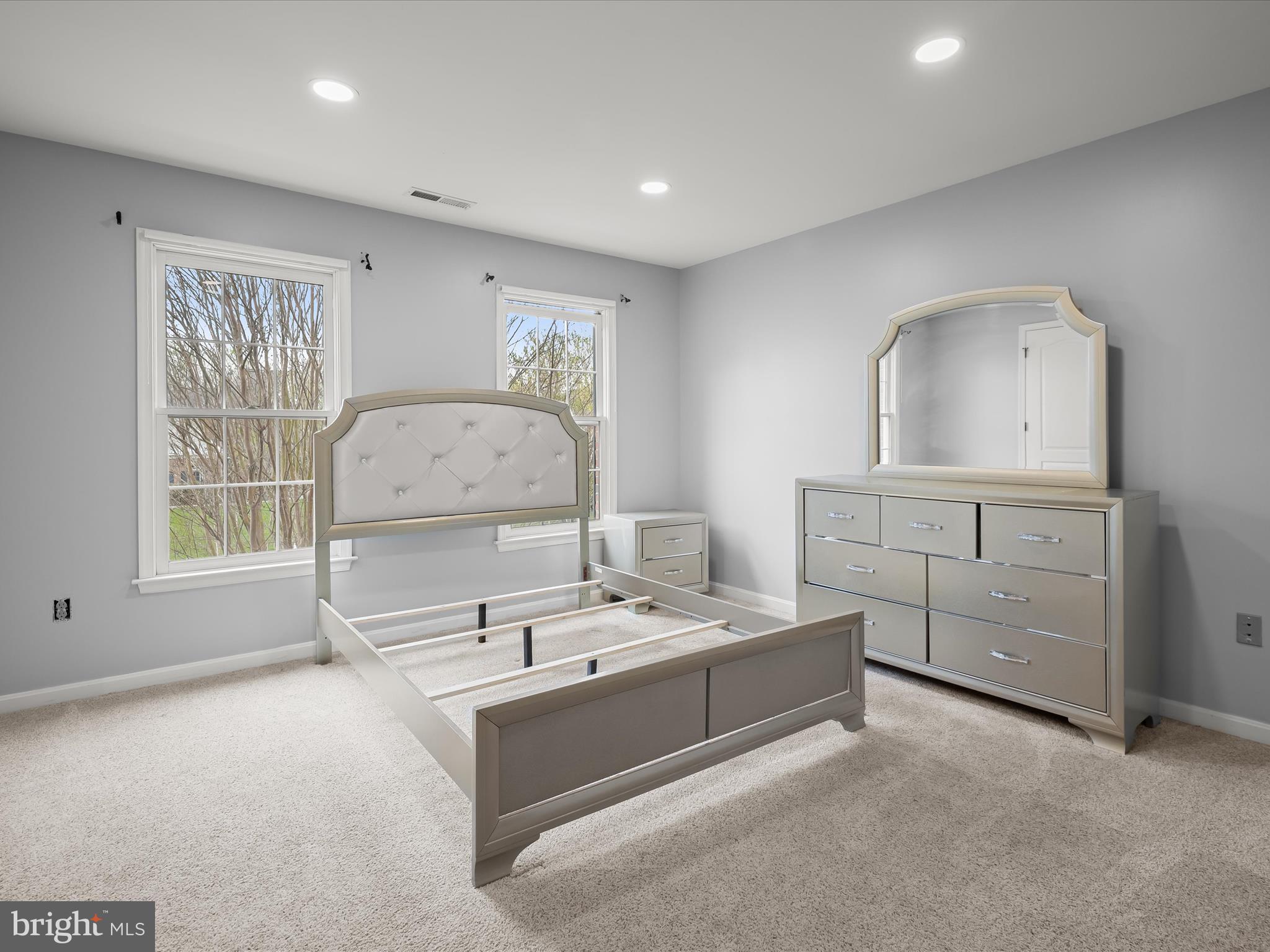 HUNTERBROOKE - Residential