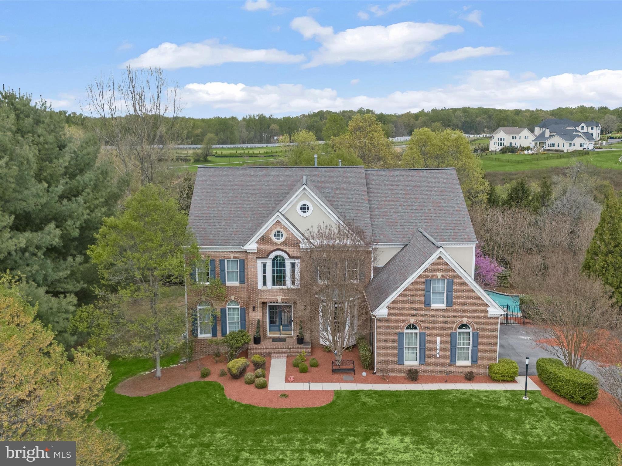 HUNTERBROOKE - Residential