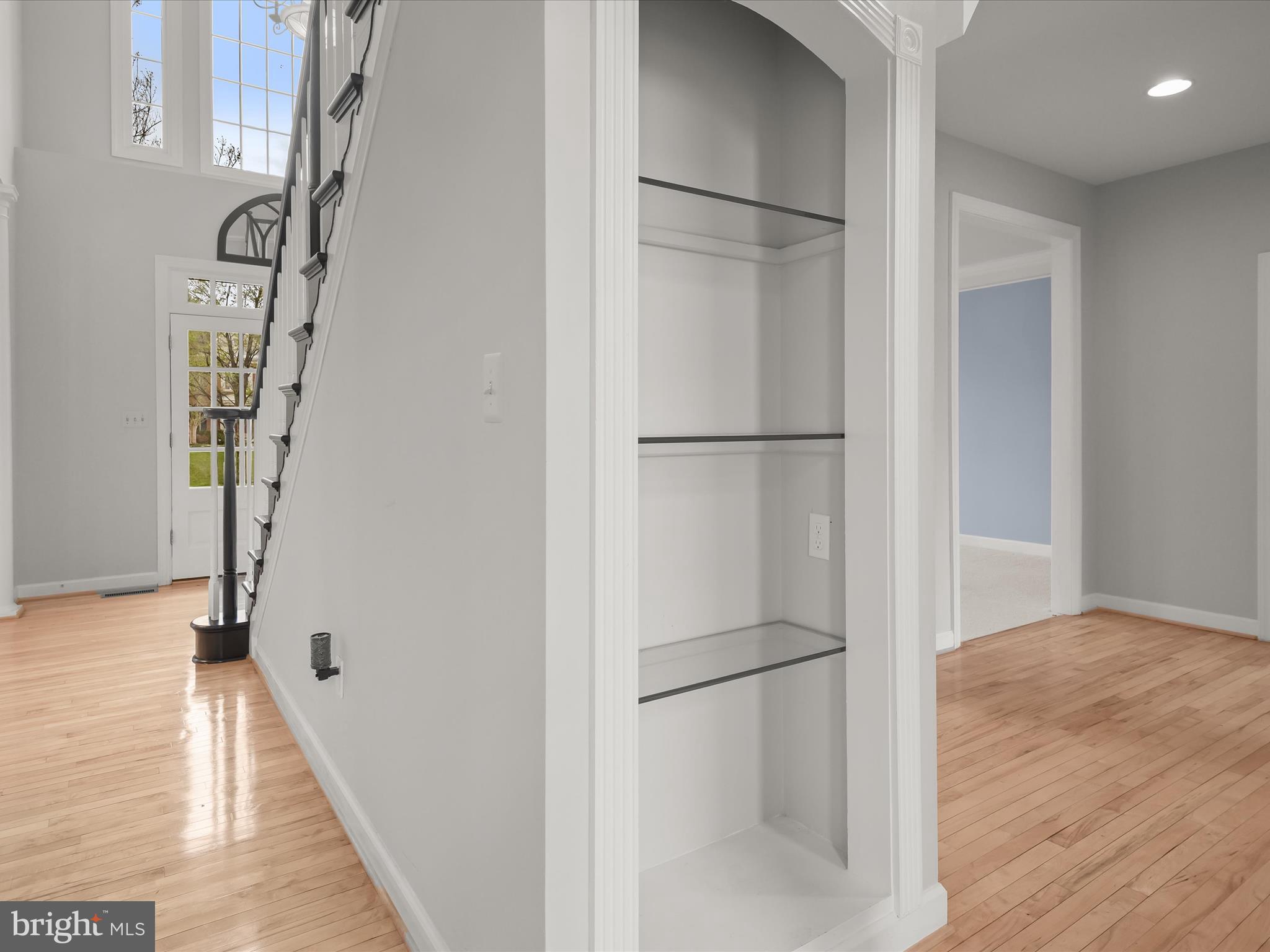 HUNTERBROOKE - Residential