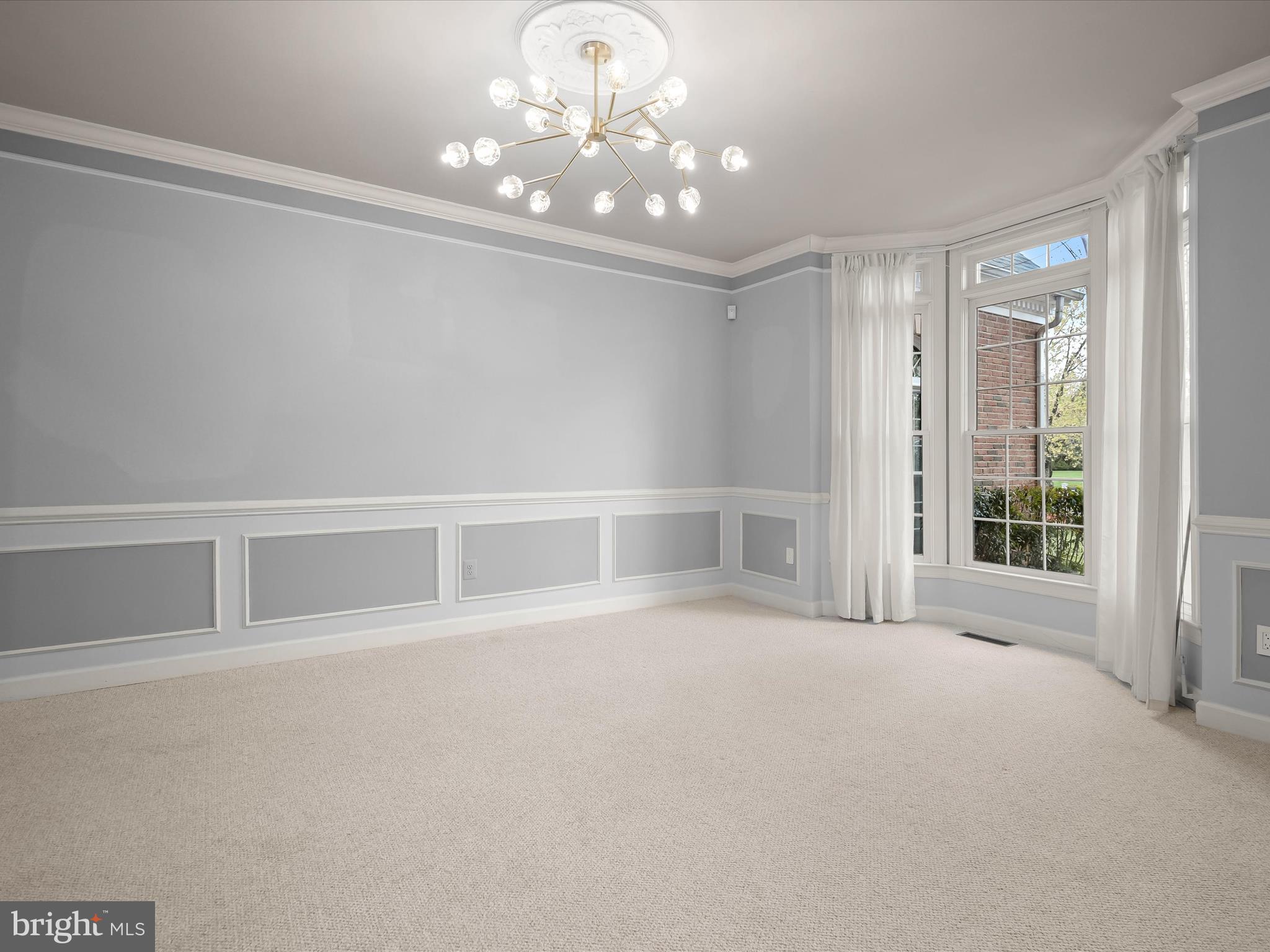 HUNTERBROOKE - Residential