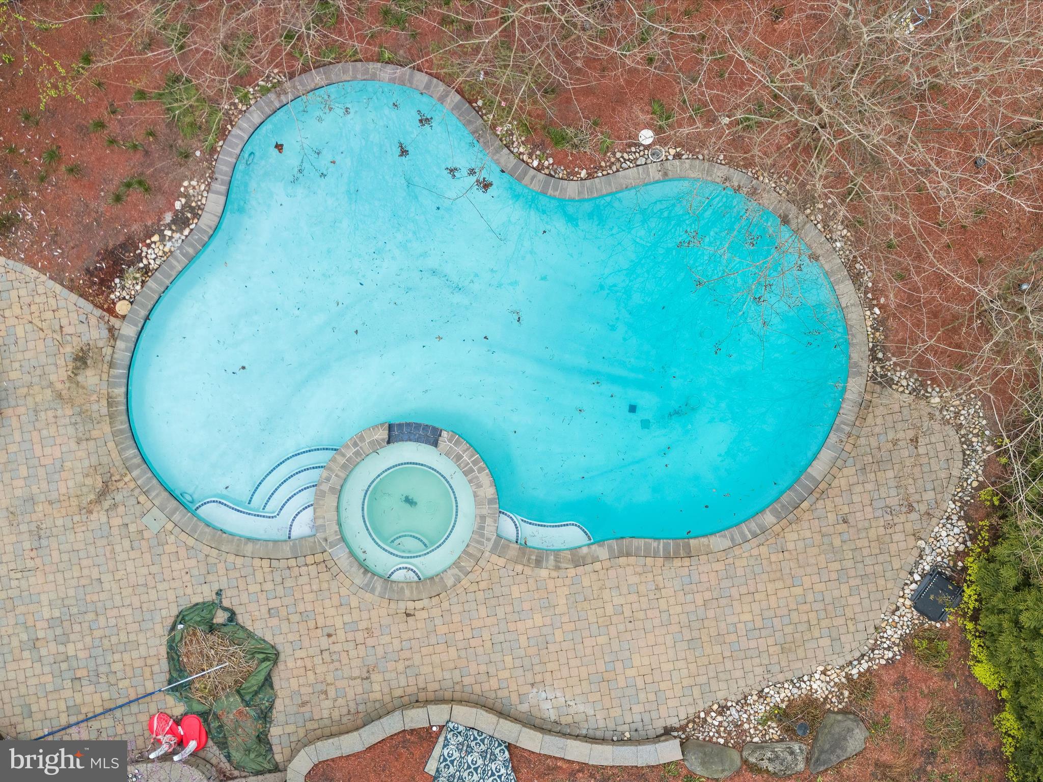 HUNTERBROOKE - Residential