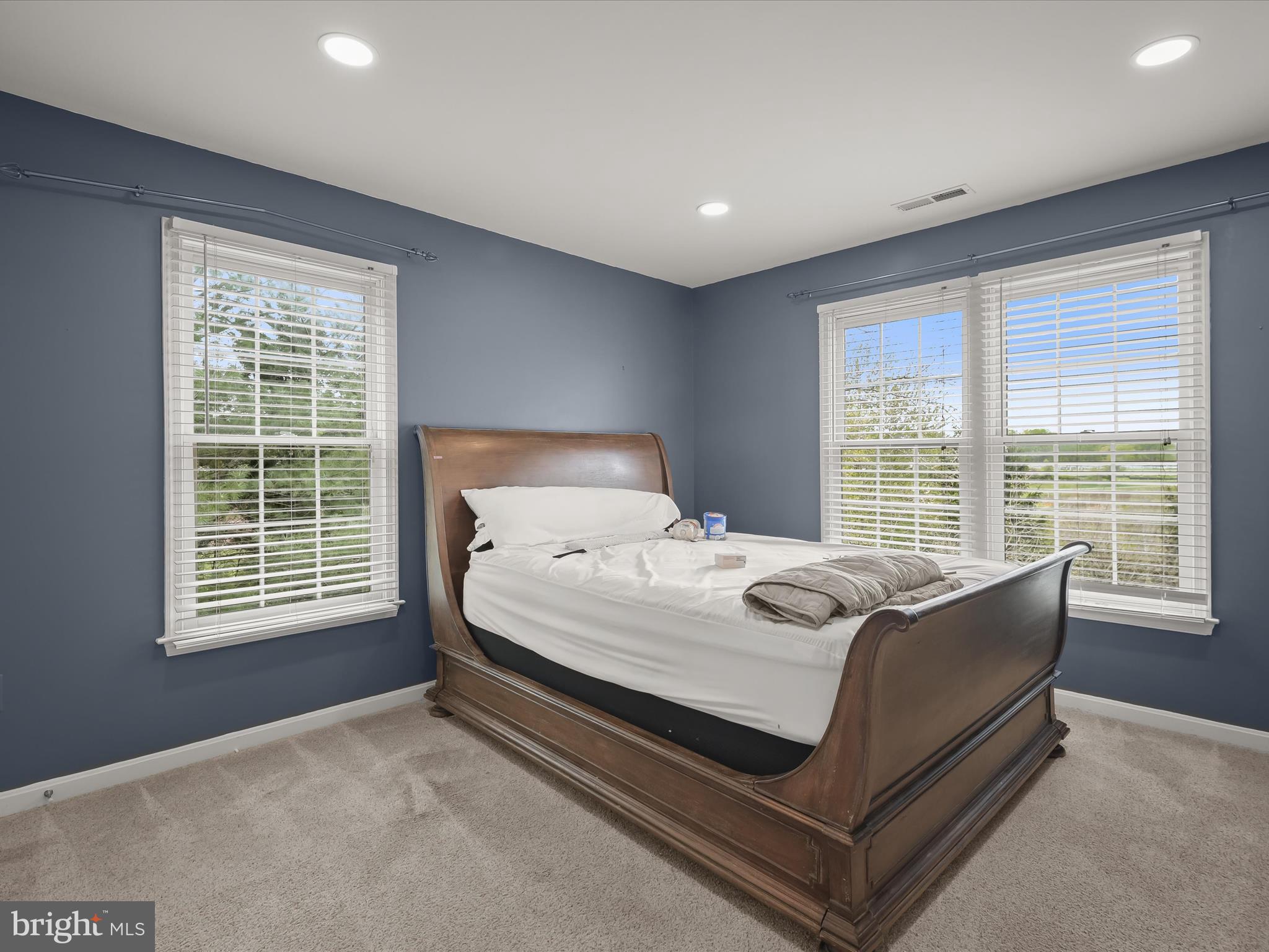 HUNTERBROOKE - Residential