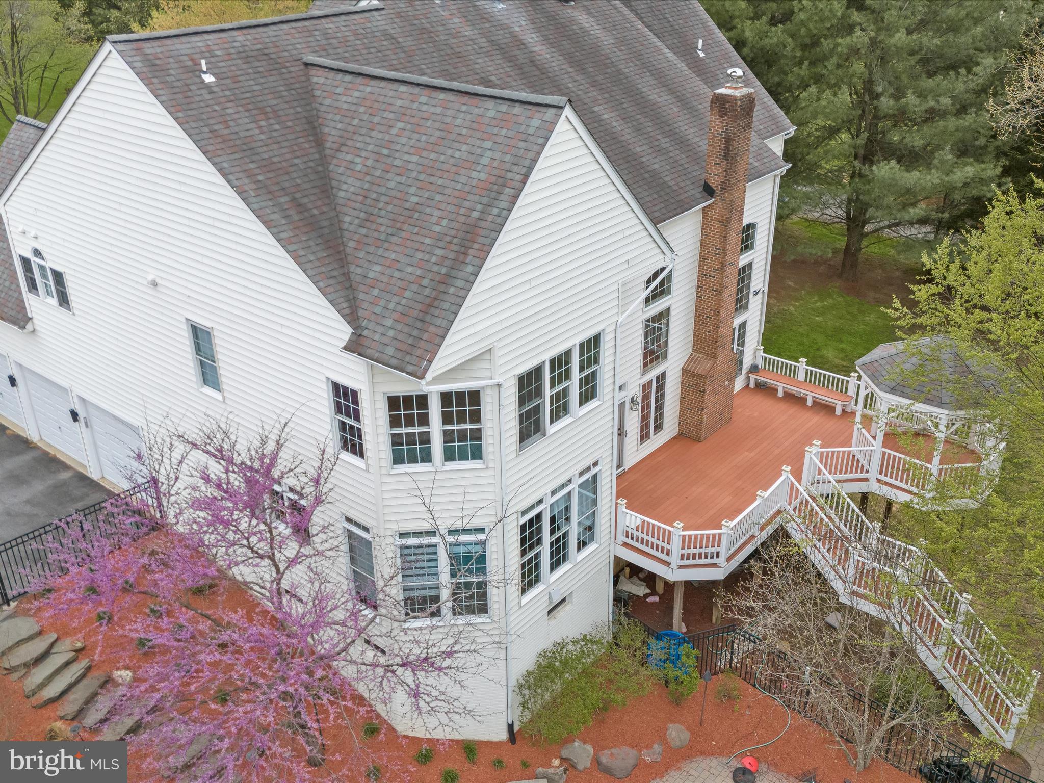 HUNTERBROOKE - Residential