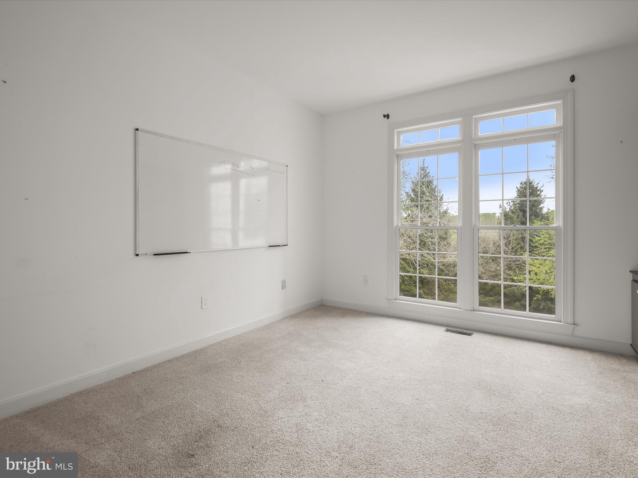 HUNTERBROOKE - Residential