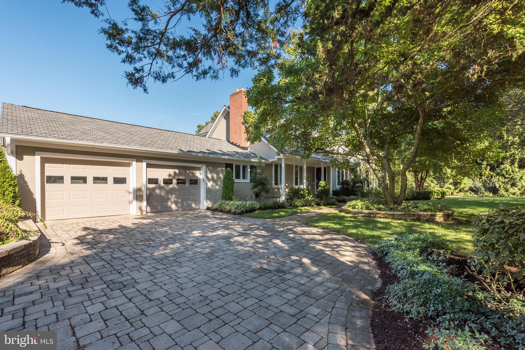 TWIN HARBORS - Residential