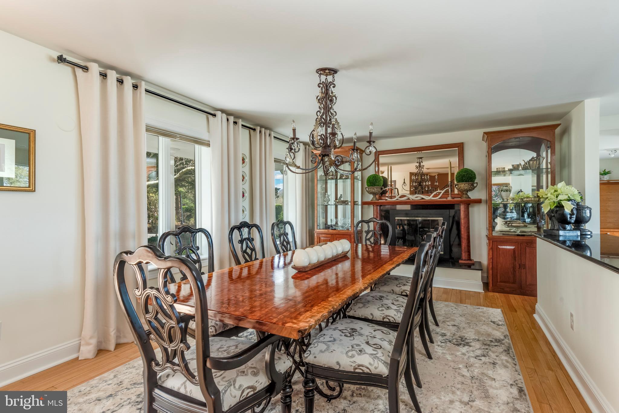 TWIN HARBORS - Residential