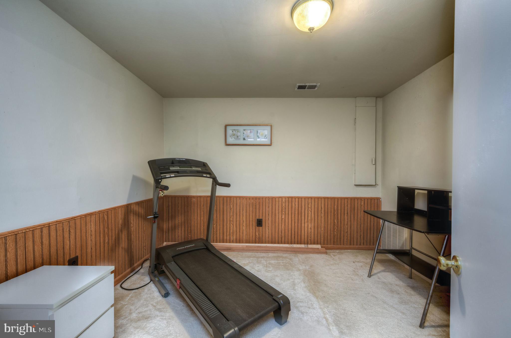 DALE CITY - Residential