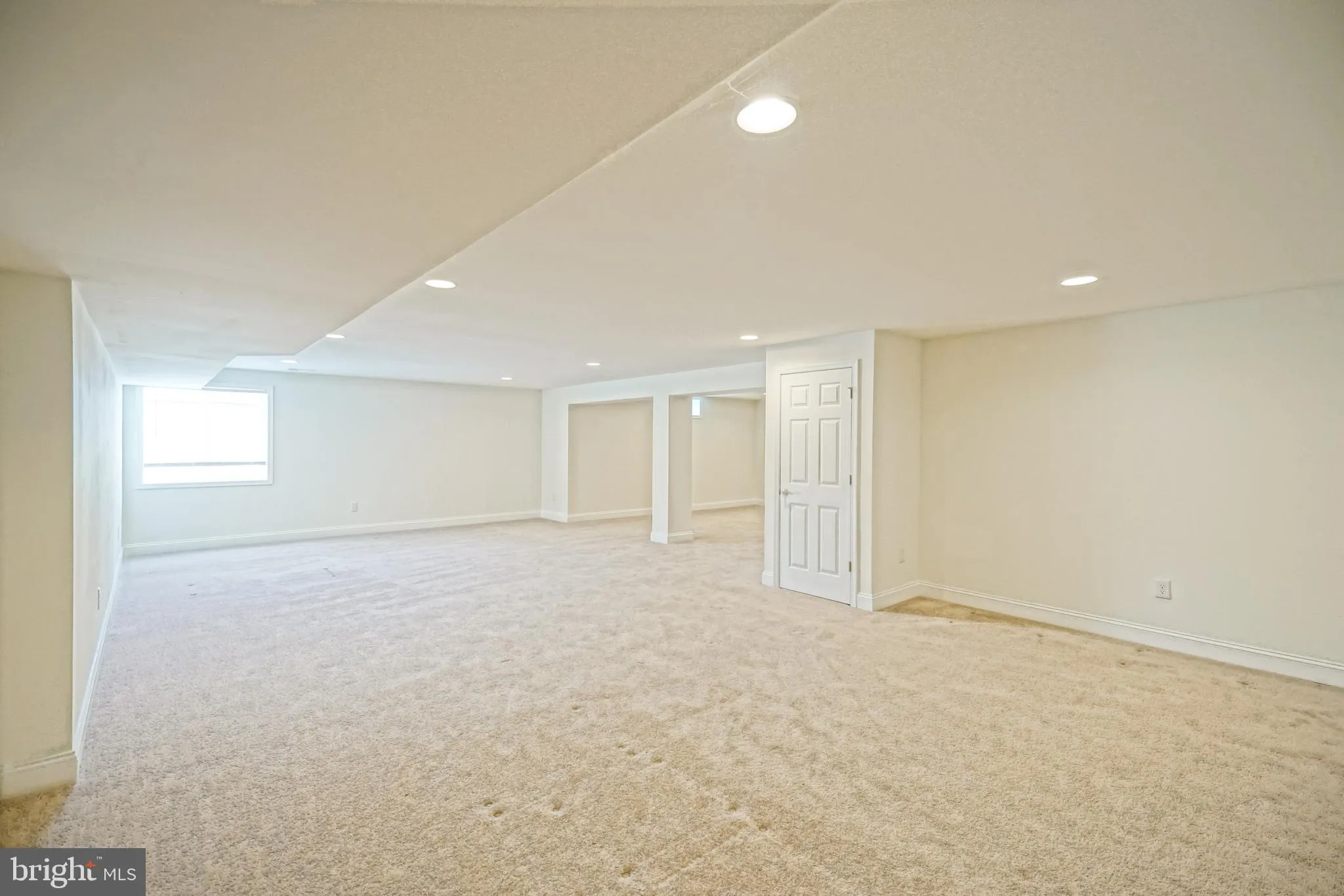 Lewes, Delaware 19958, United States, 4 Bedrooms Bedrooms, ,5 BathroomsBathrooms,Residential,Active,153341