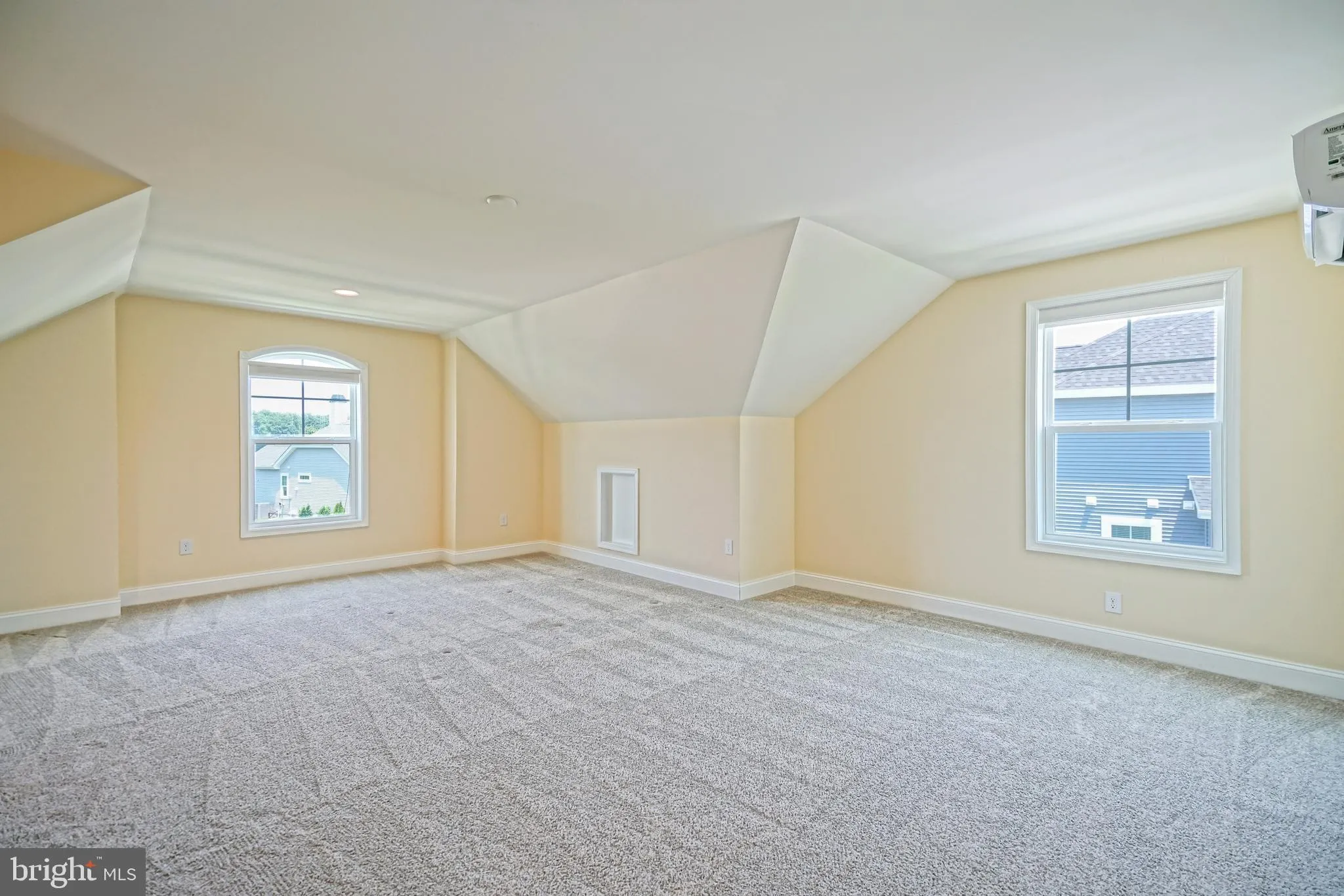 Lewes, Delaware 19958, United States, 4 Bedrooms Bedrooms, ,5 BathroomsBathrooms,Residential,Active,153341