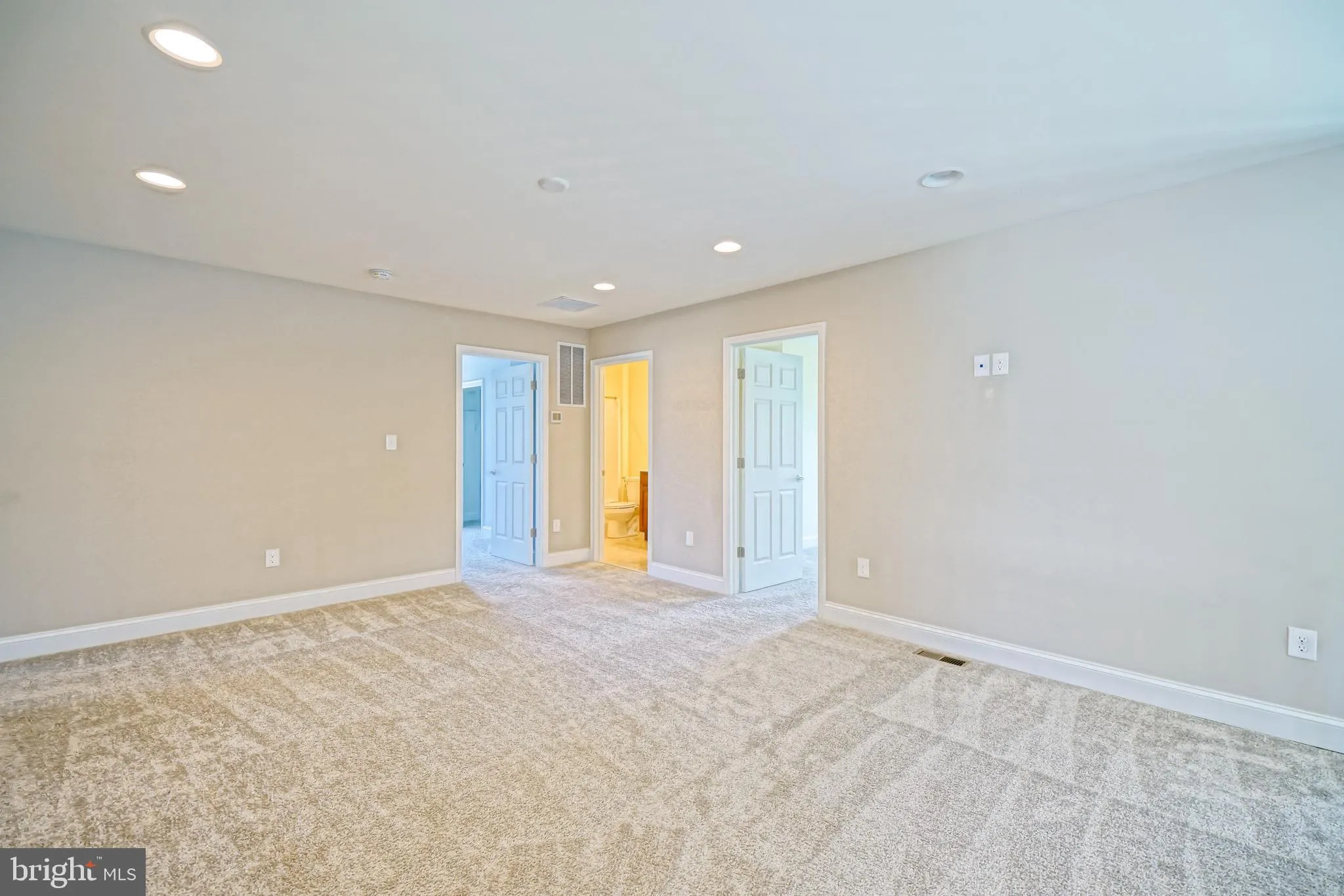 Lewes, Delaware 19958, United States, 4 Bedrooms Bedrooms, ,5 BathroomsBathrooms,Residential,Active,153341