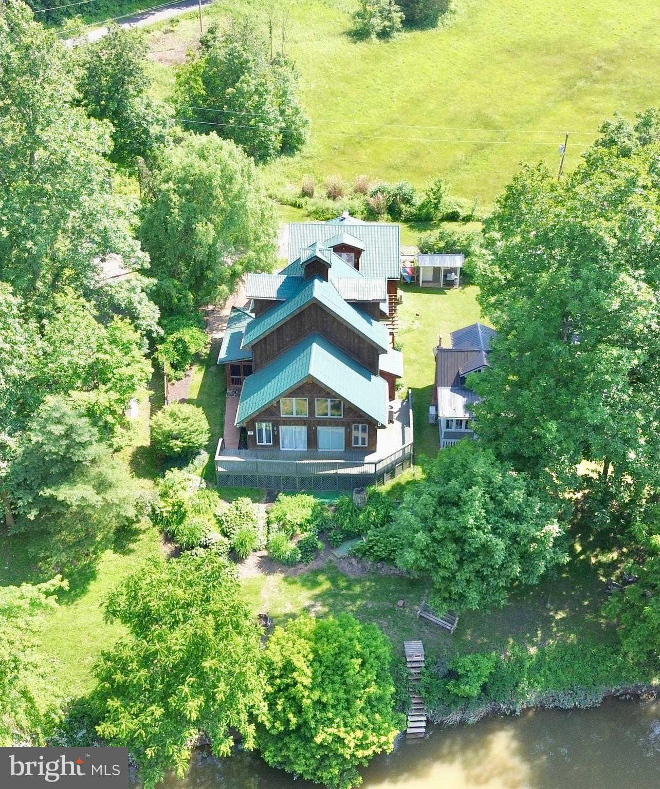 124 LONG BEND BEACH ROAD