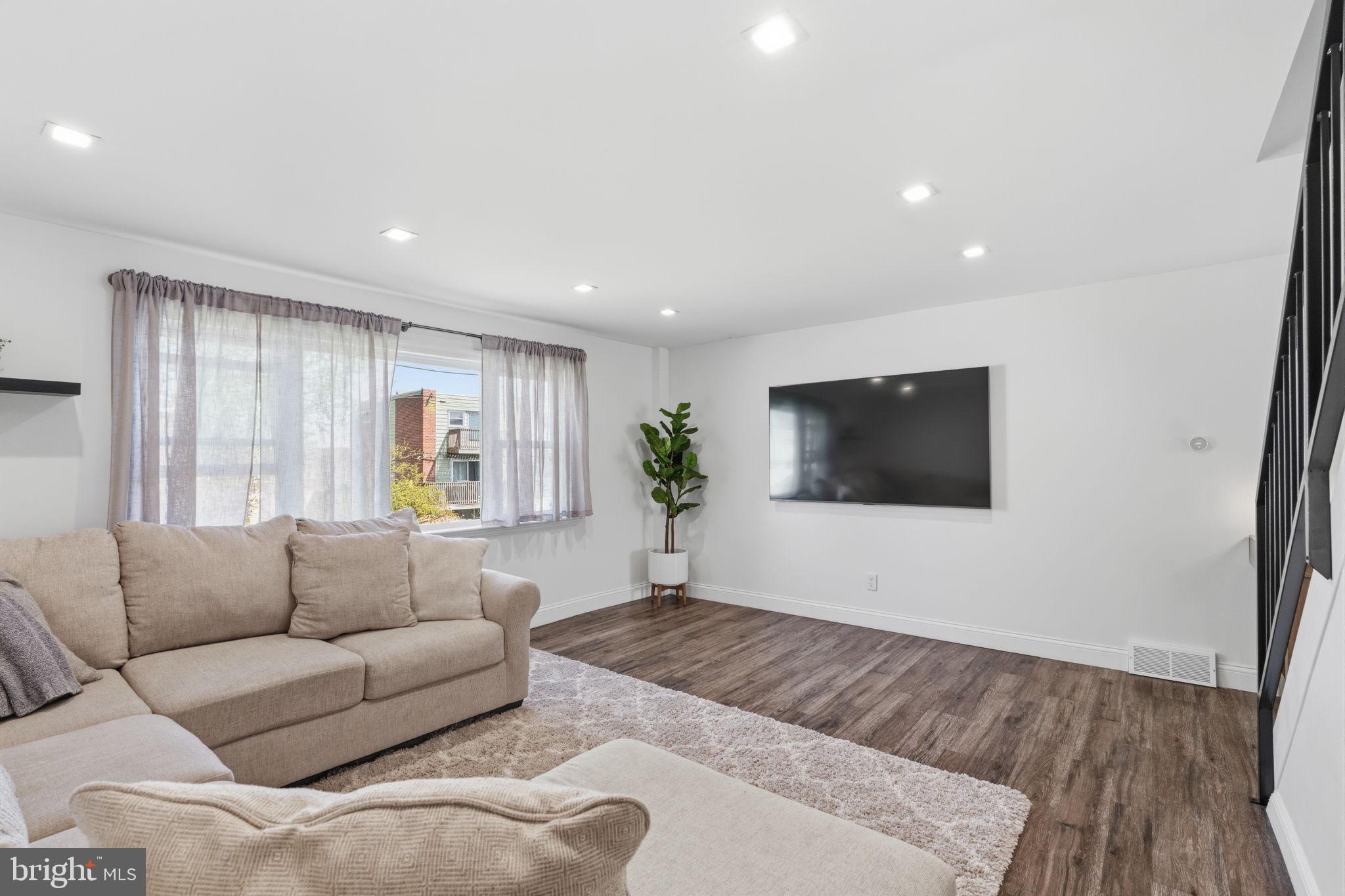 MORRELL PARK - Residential