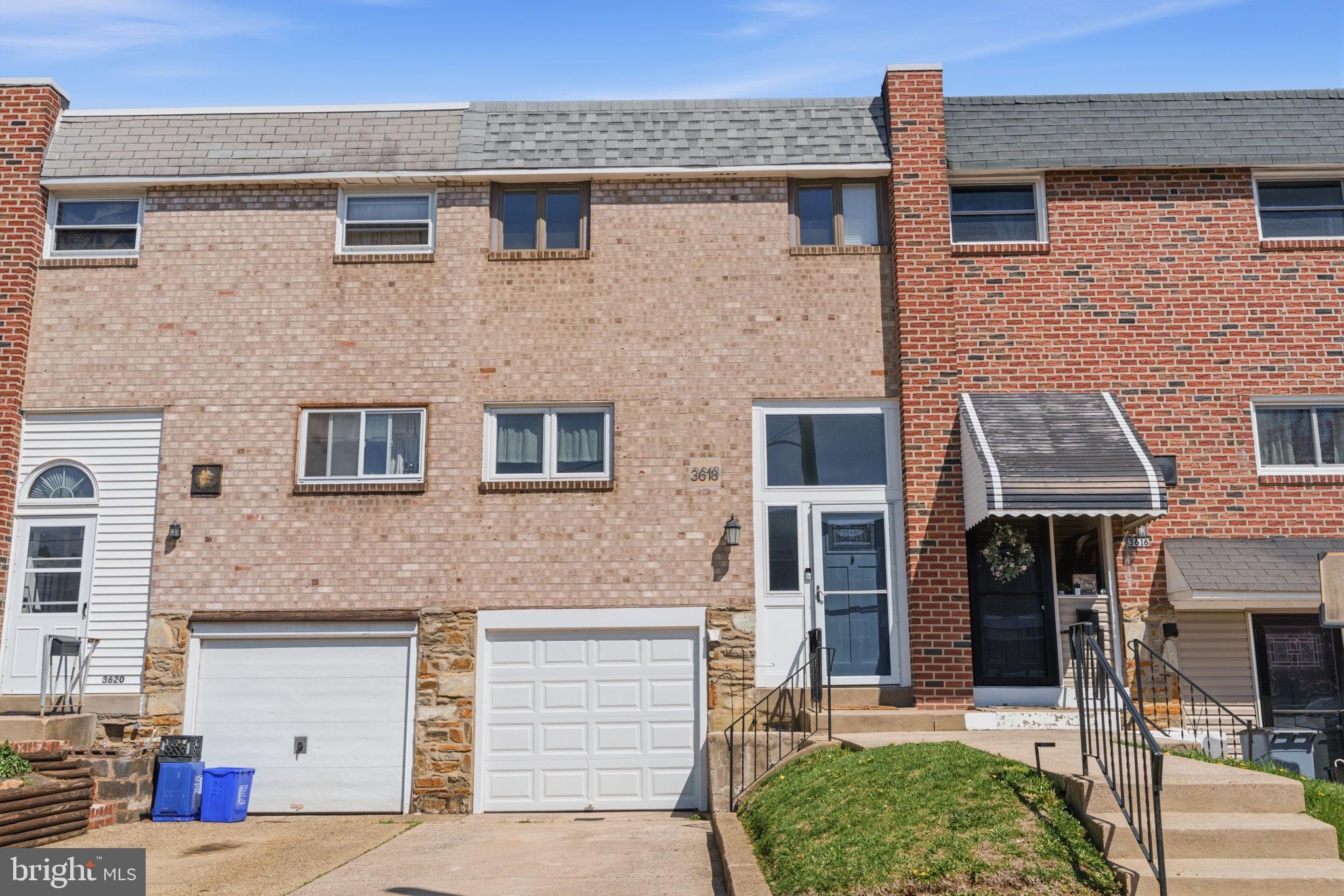 3618 ESSEX LANE