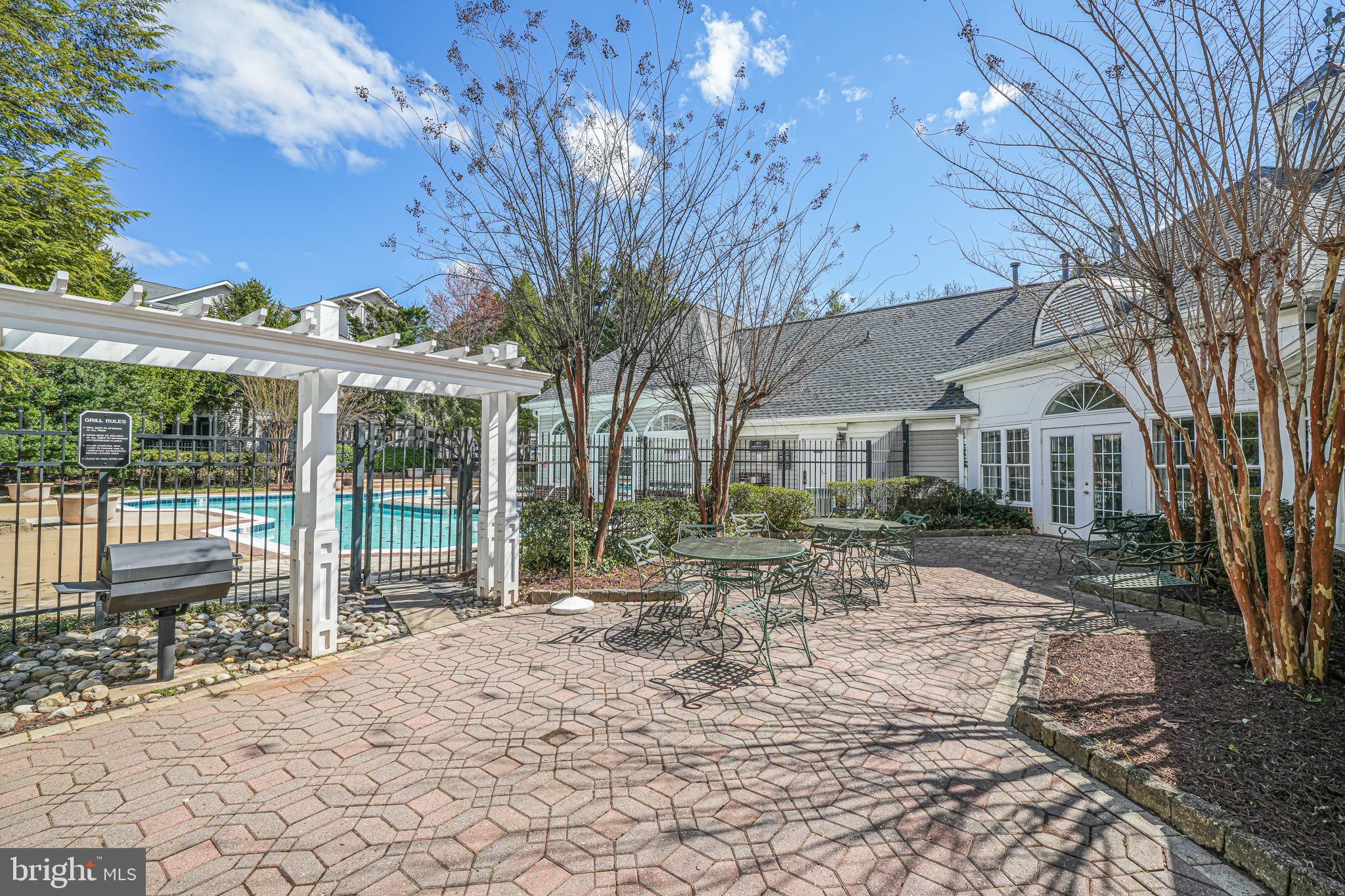 GATES OF FAIR LAKES - Residential Lease