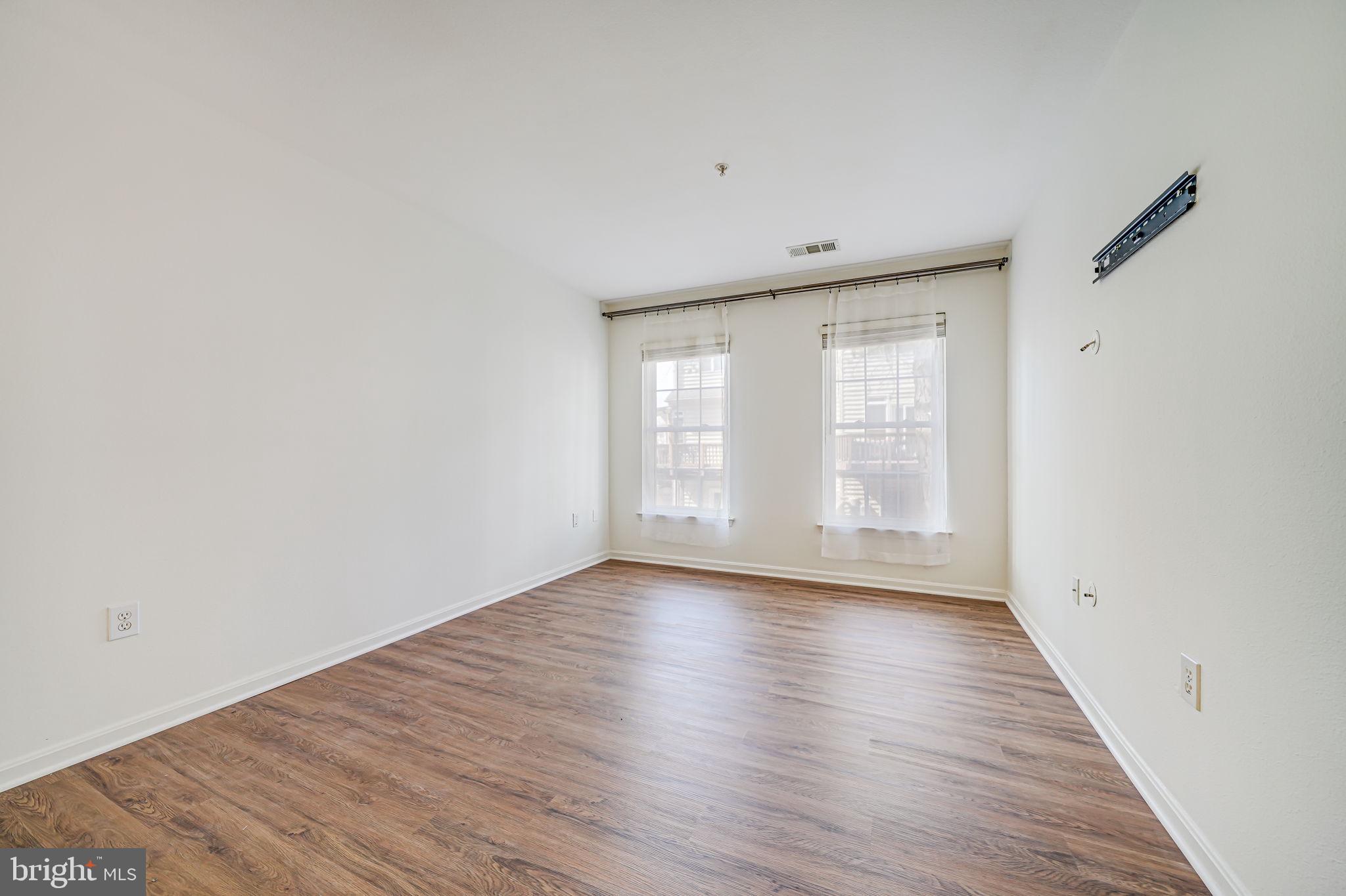 GATES OF FAIR LAKES - Residential Lease