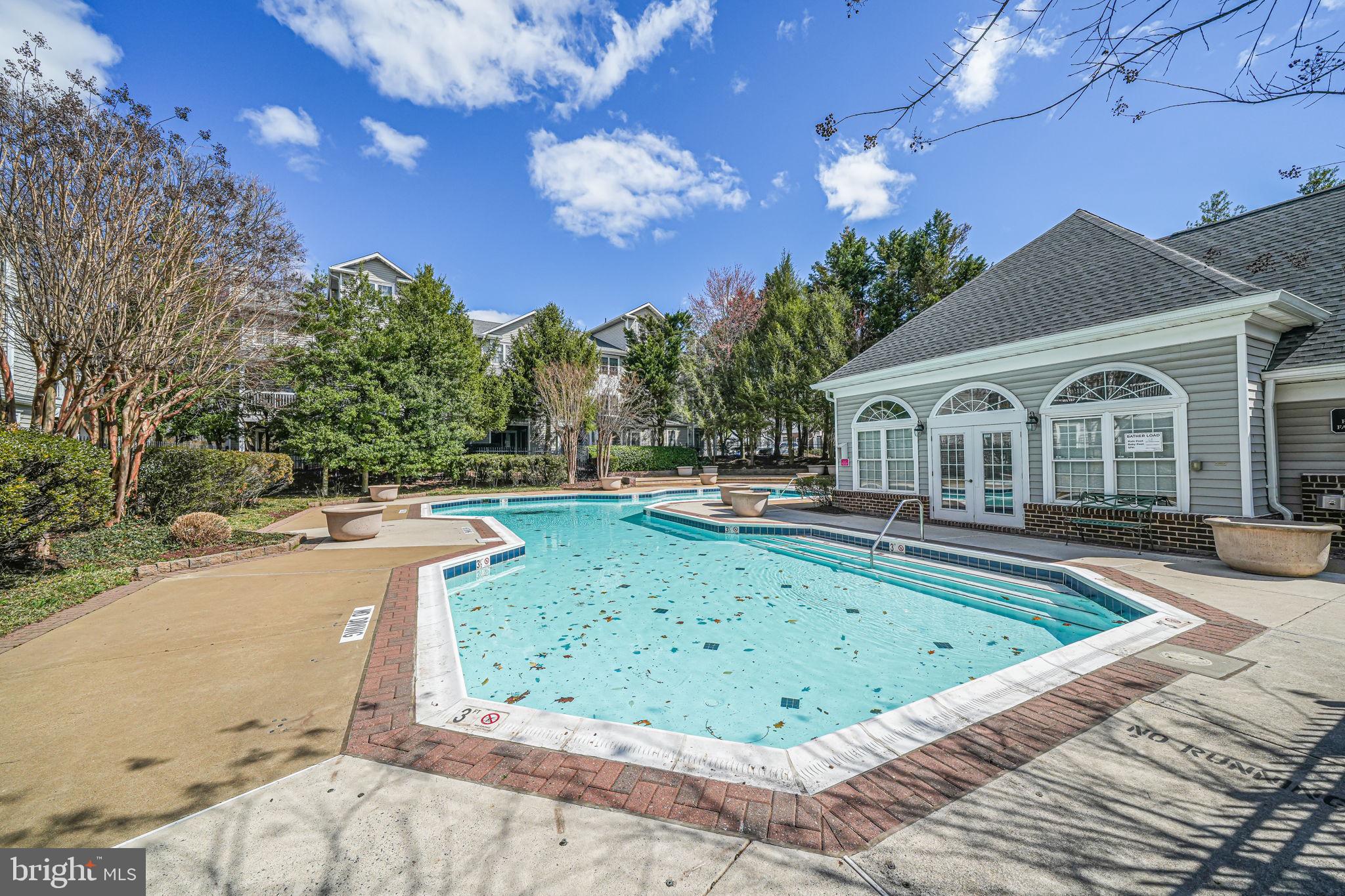 GATES OF FAIR LAKES - Residential Lease