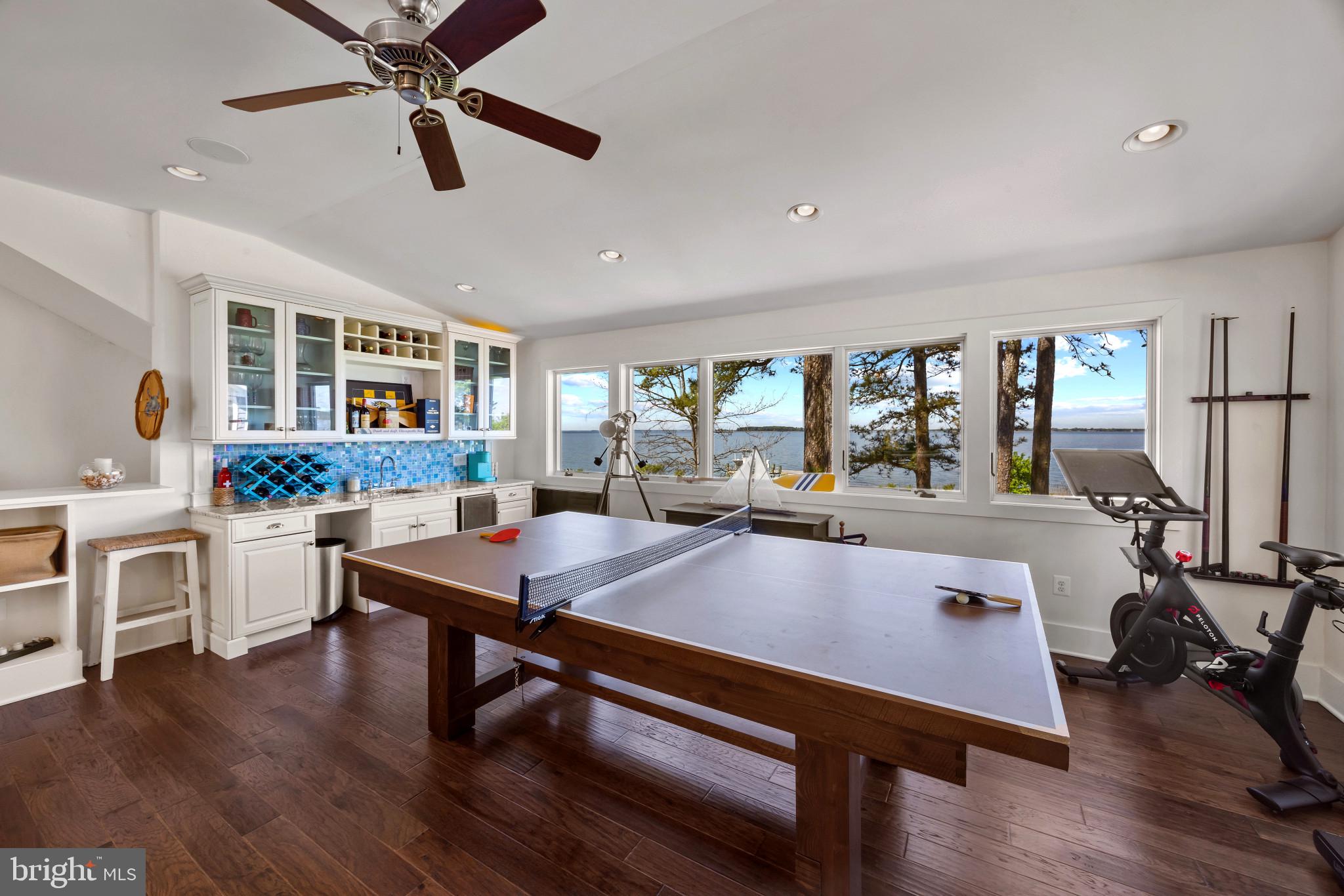 PROSPECT BAY - Residential