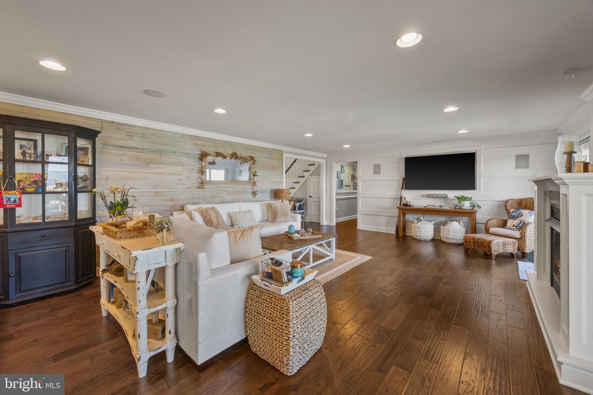 PROSPECT BAY - Residential