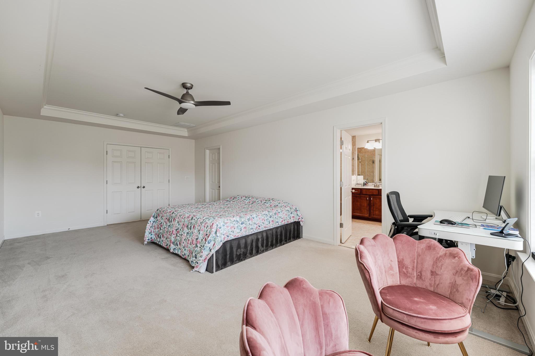 ASHBURN KNOLLS - Residential Lease