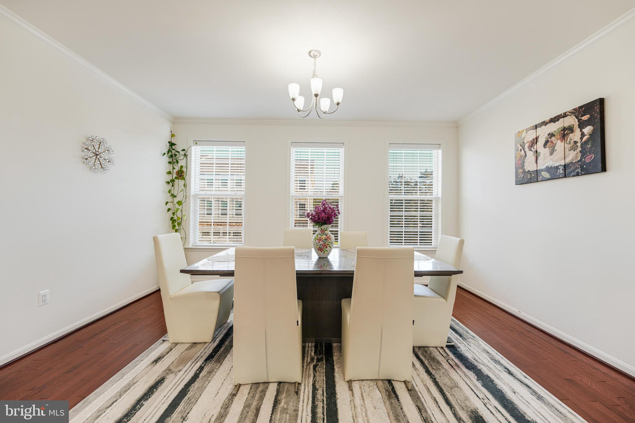 ASHBURN KNOLLS - Residential Lease