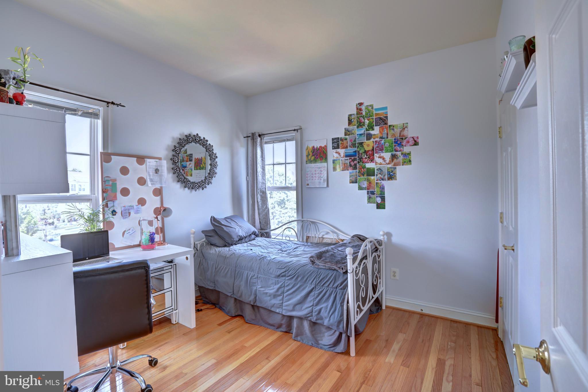 NORTHLAKE - Residential