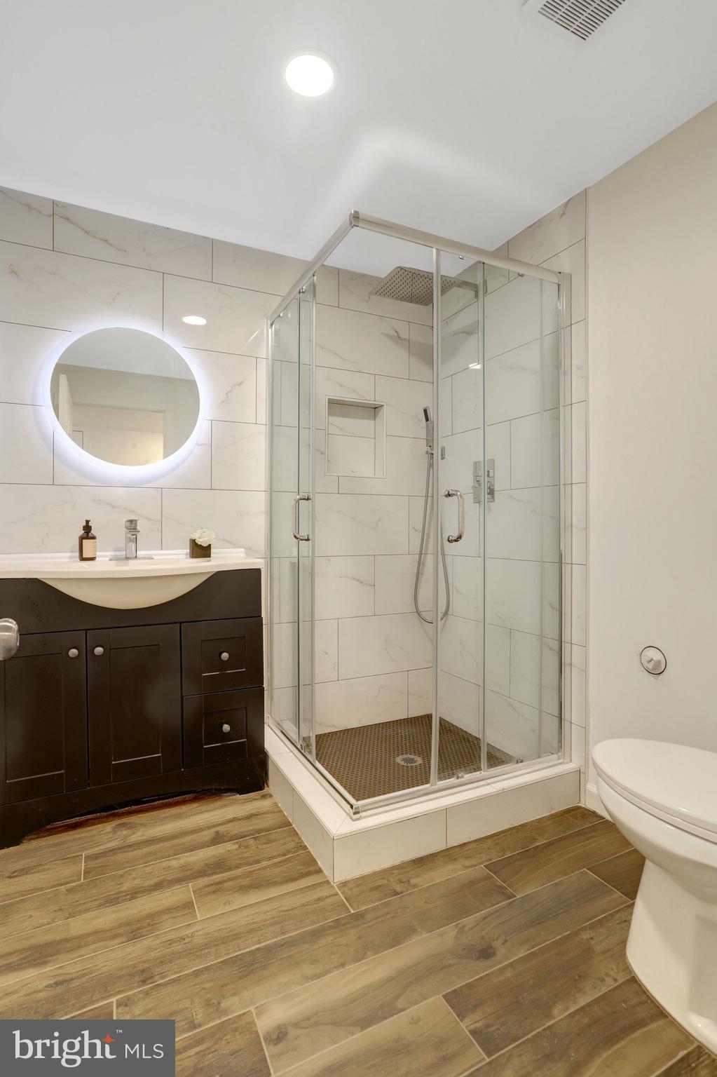 WEST SPRINGFIELD - Residential