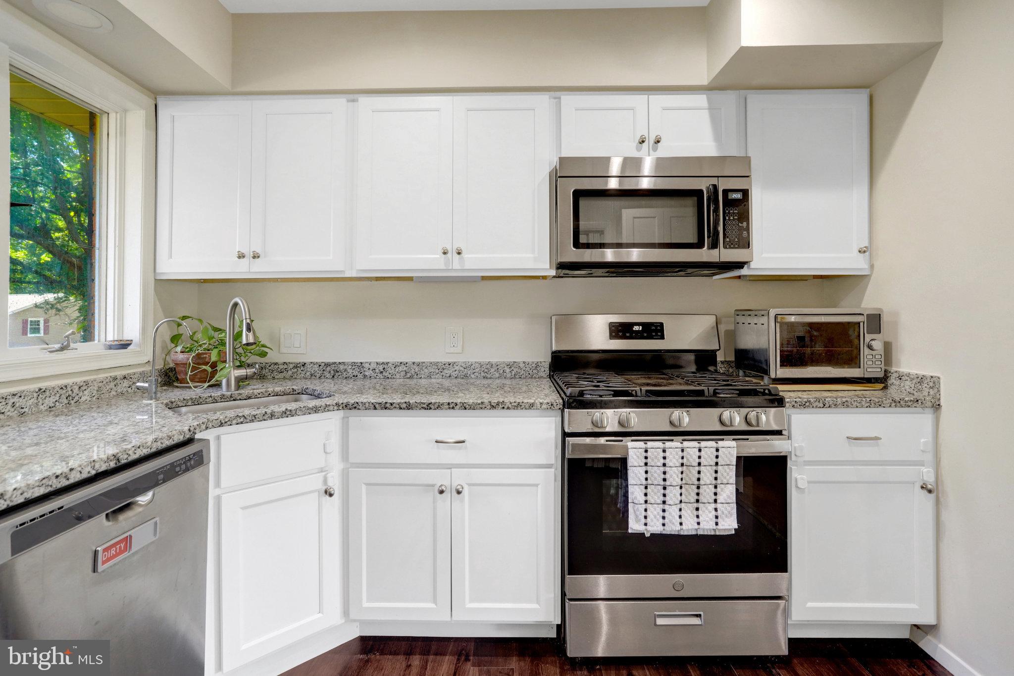 WEST SPRINGFIELD - Residential