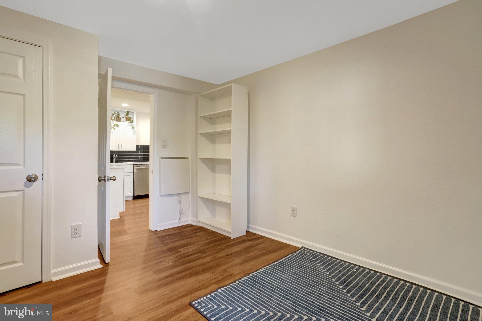 WEST SPRINGFIELD - Residential