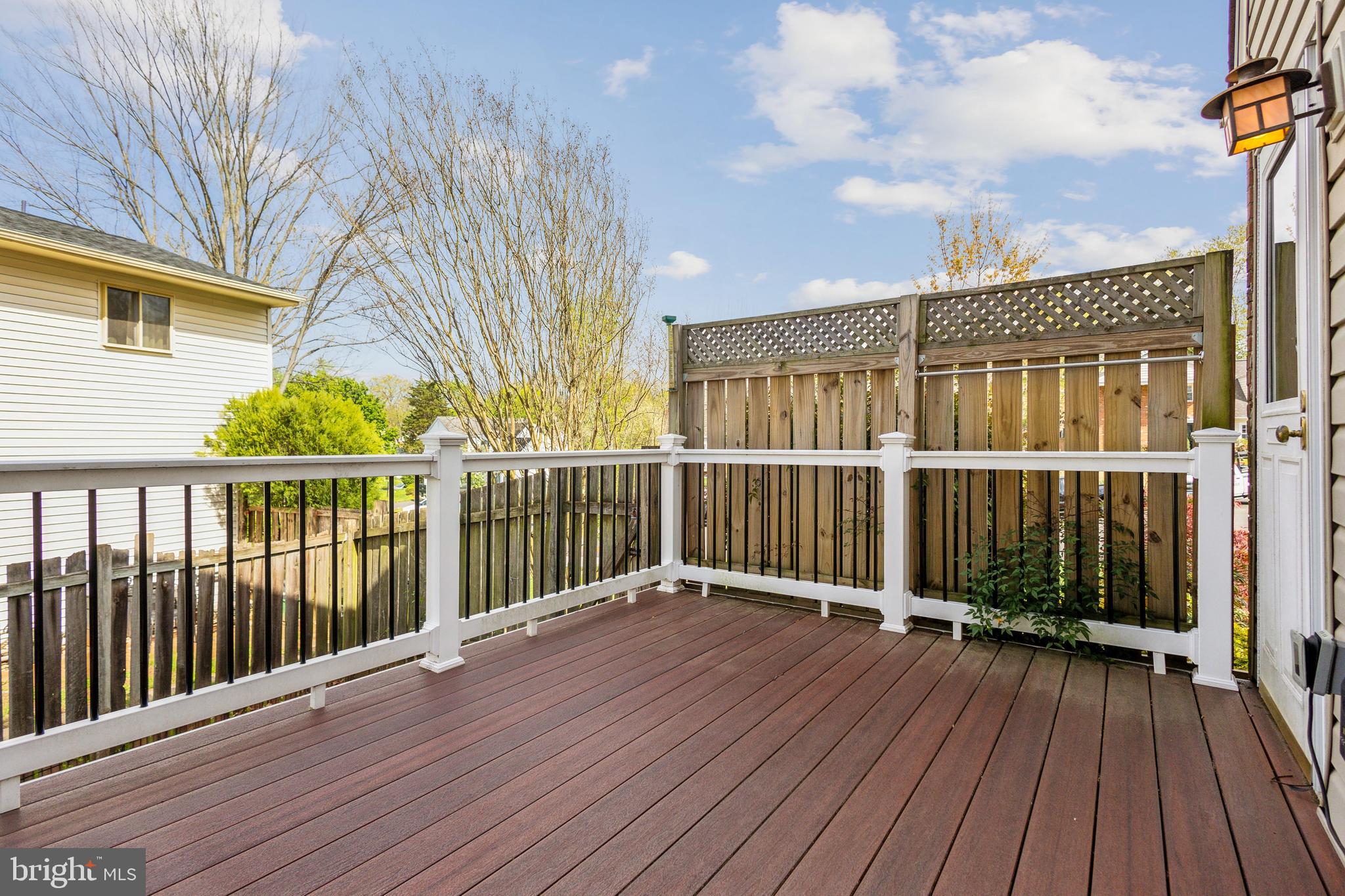 POINT OF WOODS - Residential