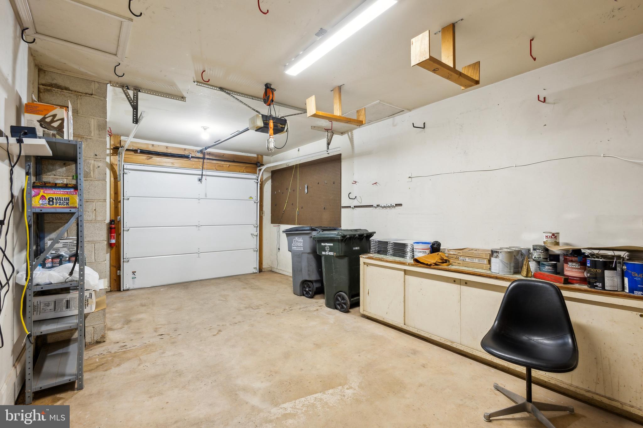 POINT OF WOODS - Residential