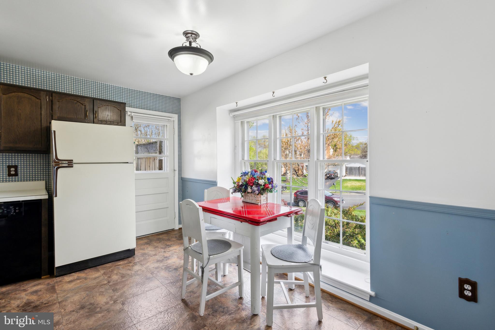 POINT OF WOODS - Residential