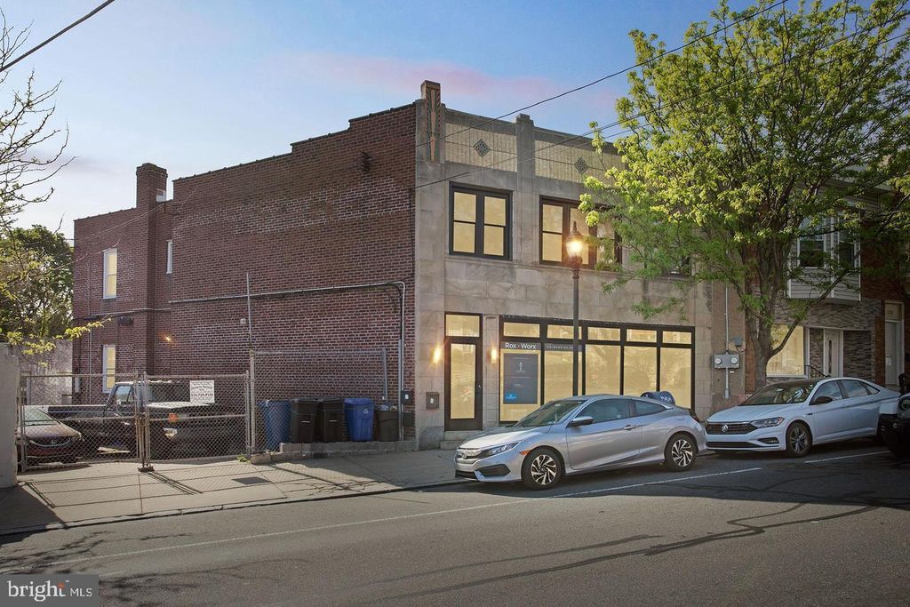 Photo of 5150 Ridge Avenue #3, PHILADELPHIA, PA 19128 (MLS # PAPH2569434)