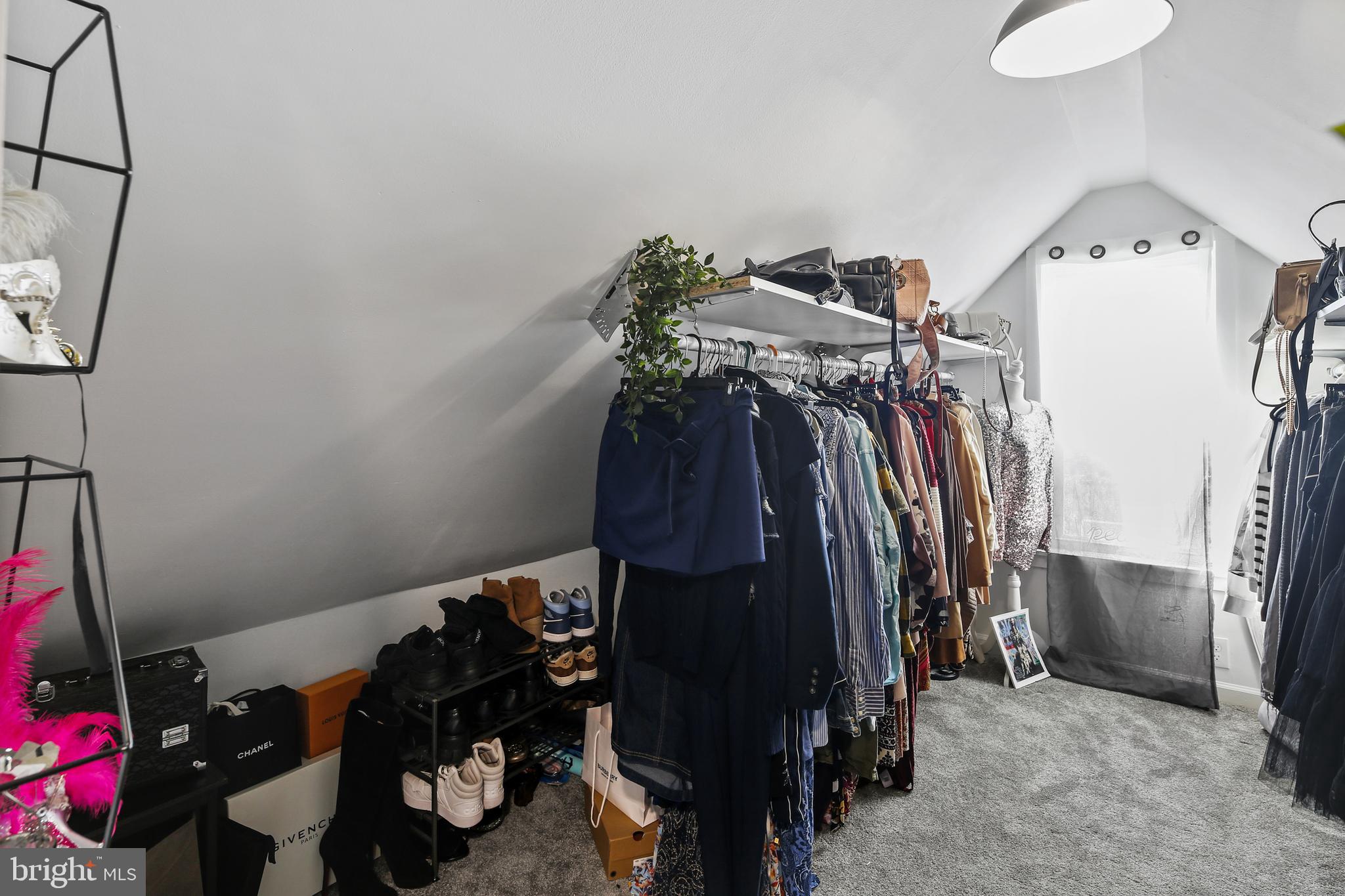 WILSON HEIGHTS - Residential