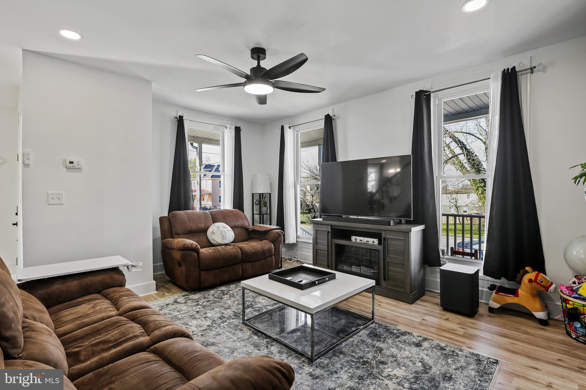 WILSON HEIGHTS - Residential