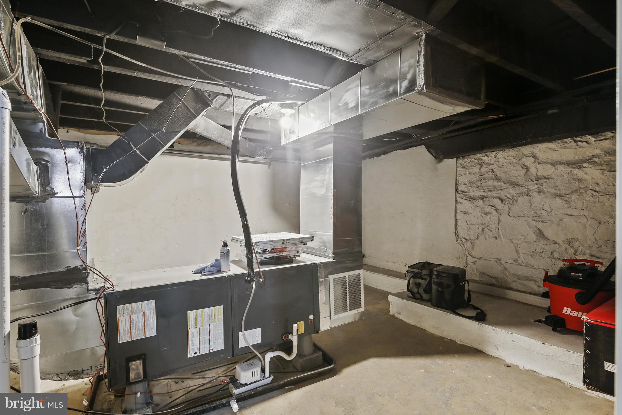 WILSON HEIGHTS - Residential